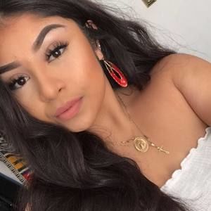 Meet your Posher, Edith guadalupe